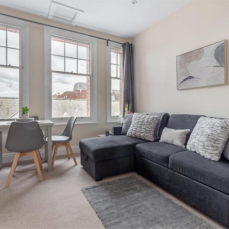 Guest Homes - Trinity Apartment Worcester Eksteriør billede